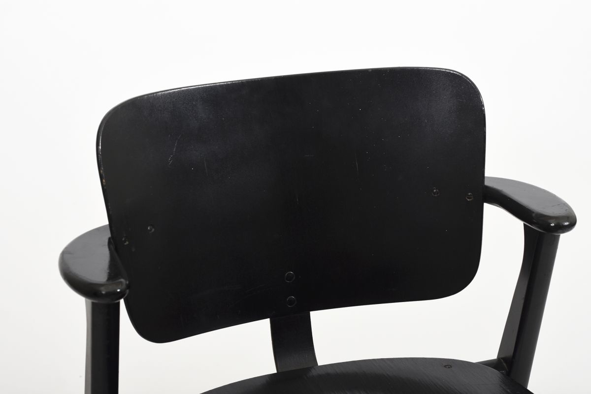 Tapiovaara ilmari Domus chair black 01