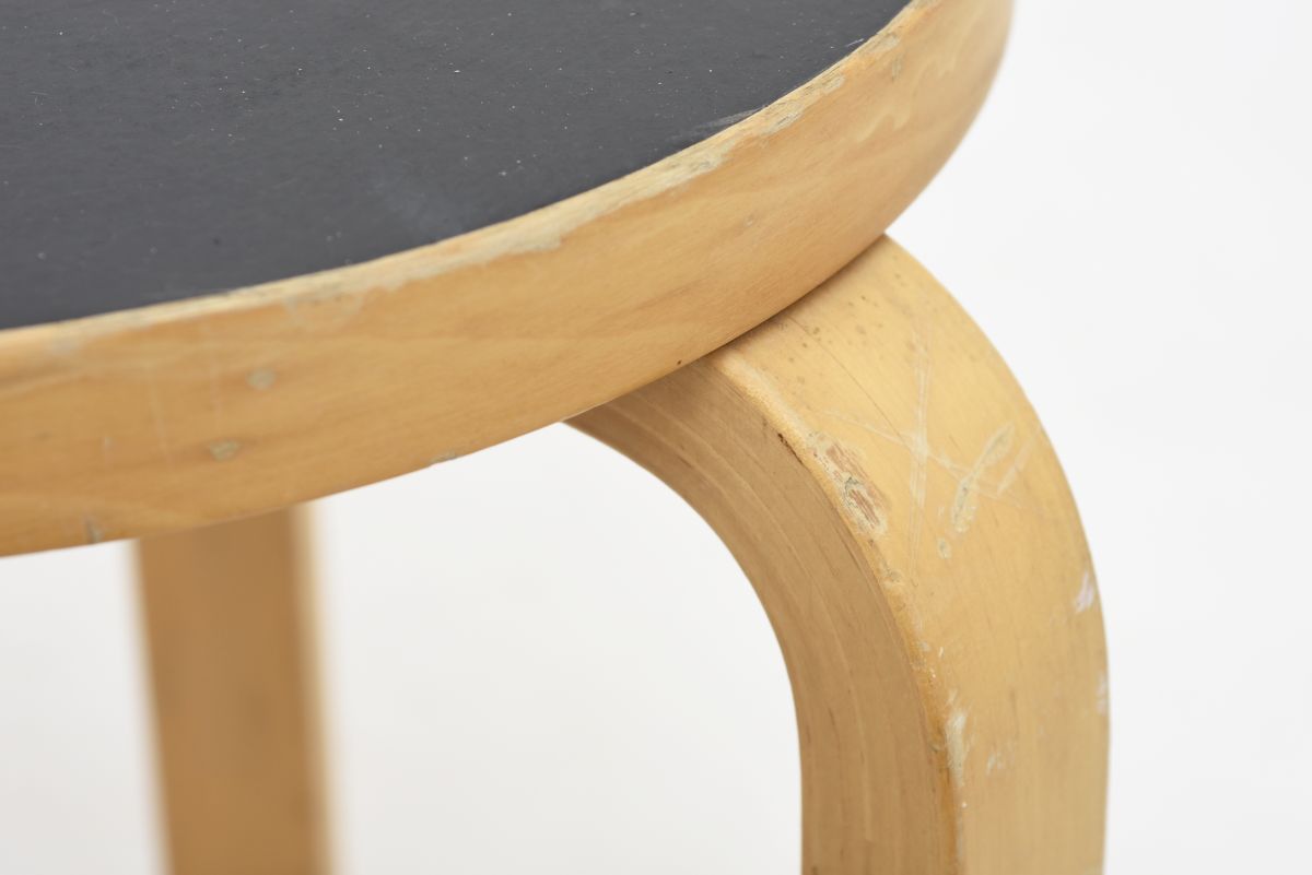 Aalto Alvar Stool 60 black linoleum 60s 02