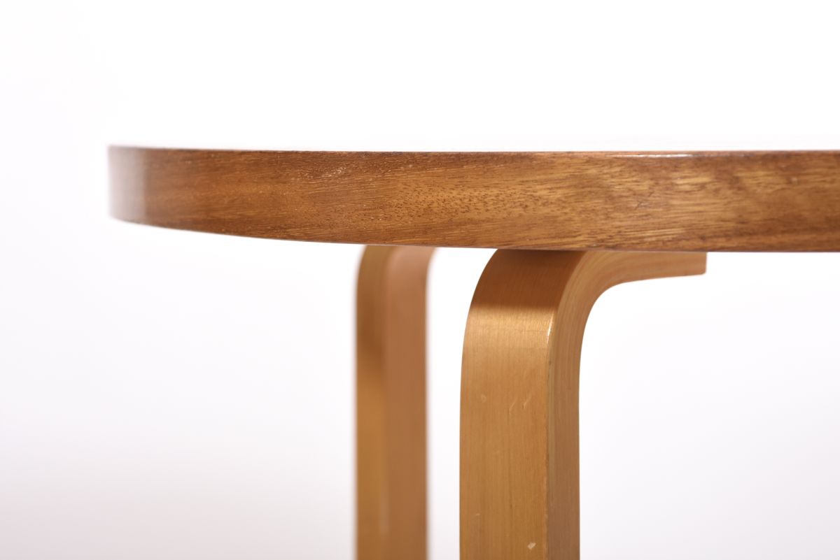 Aalto Alvar Round table mahogany top 04