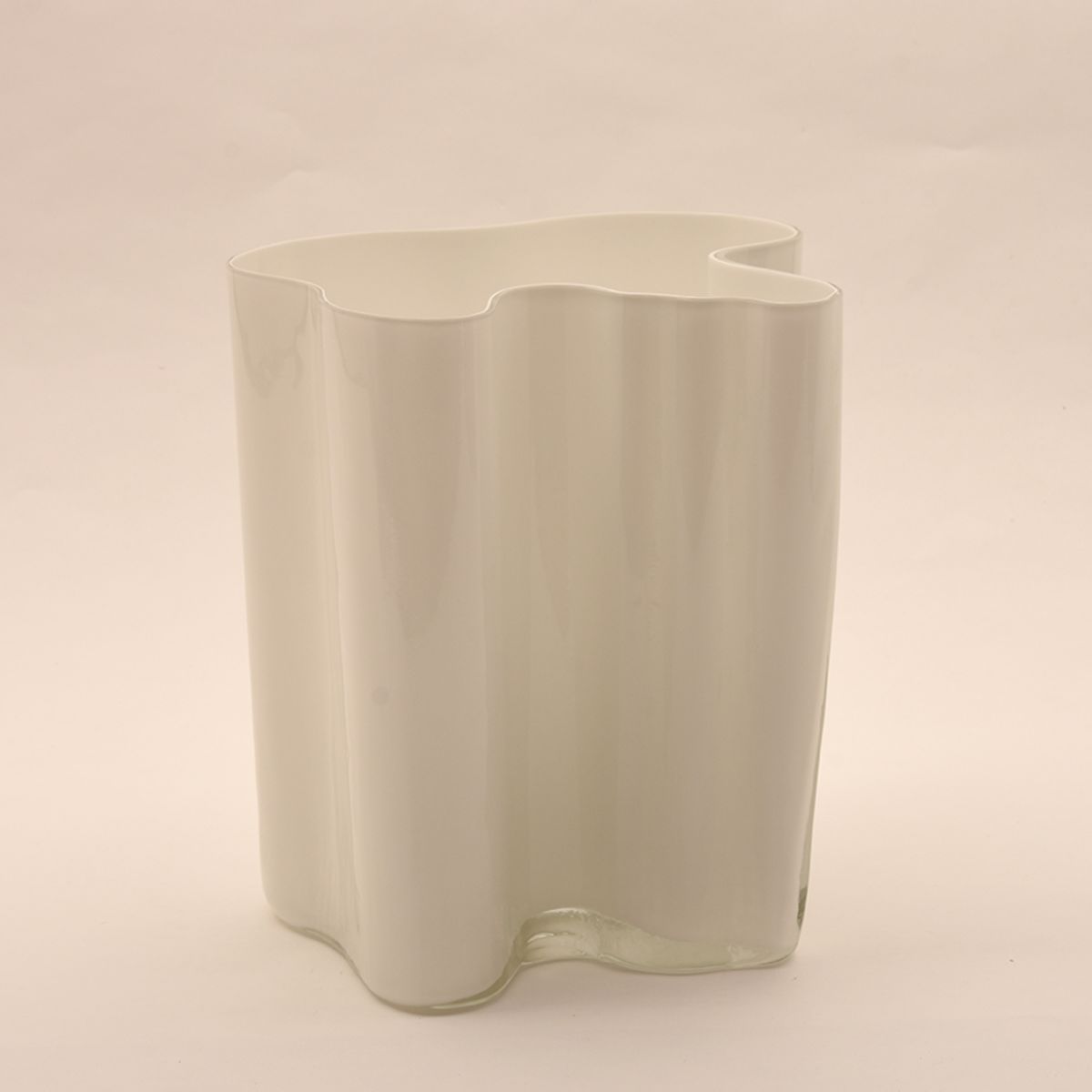 Alvar-Aalto_Vase-30X30