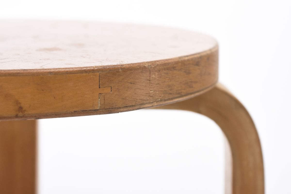 Aalto Alvar stool E60 birch 02