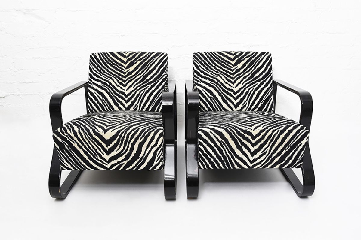 Alvar Aalto Armchair44 Zebra details1