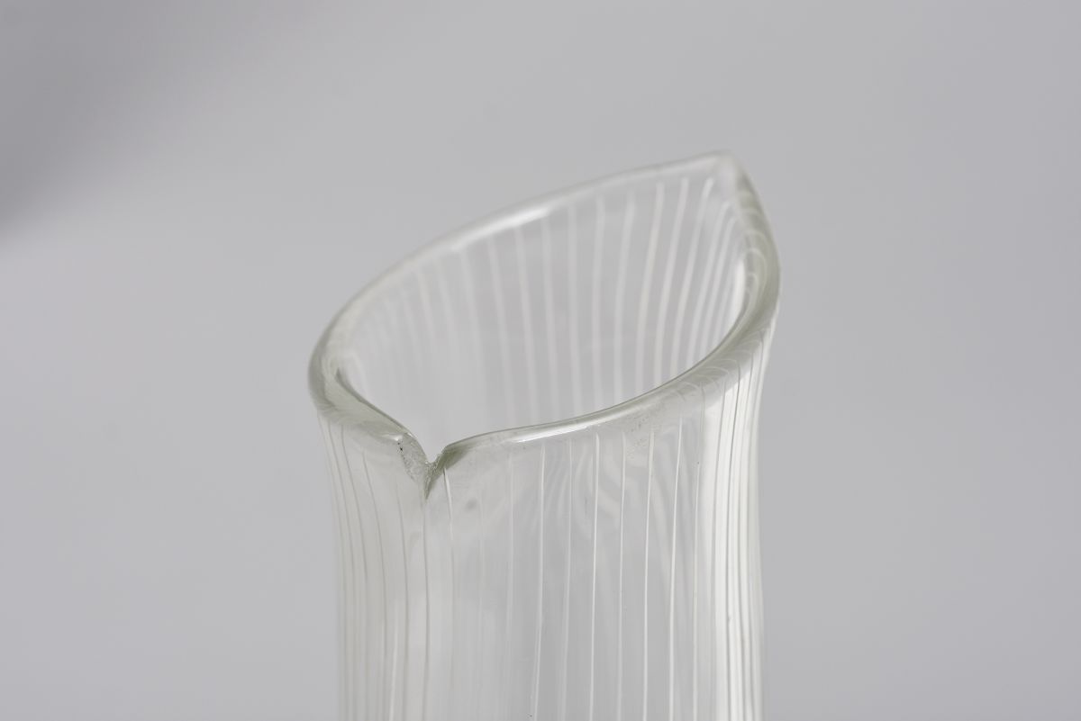 Wirkkala Tapio Glass line cut vase Tuonelan virta 01