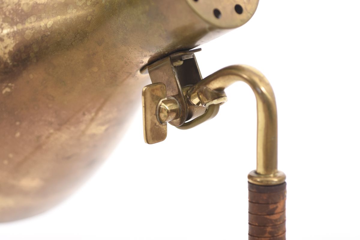 Tynell Paavo brass leather table lamp 06