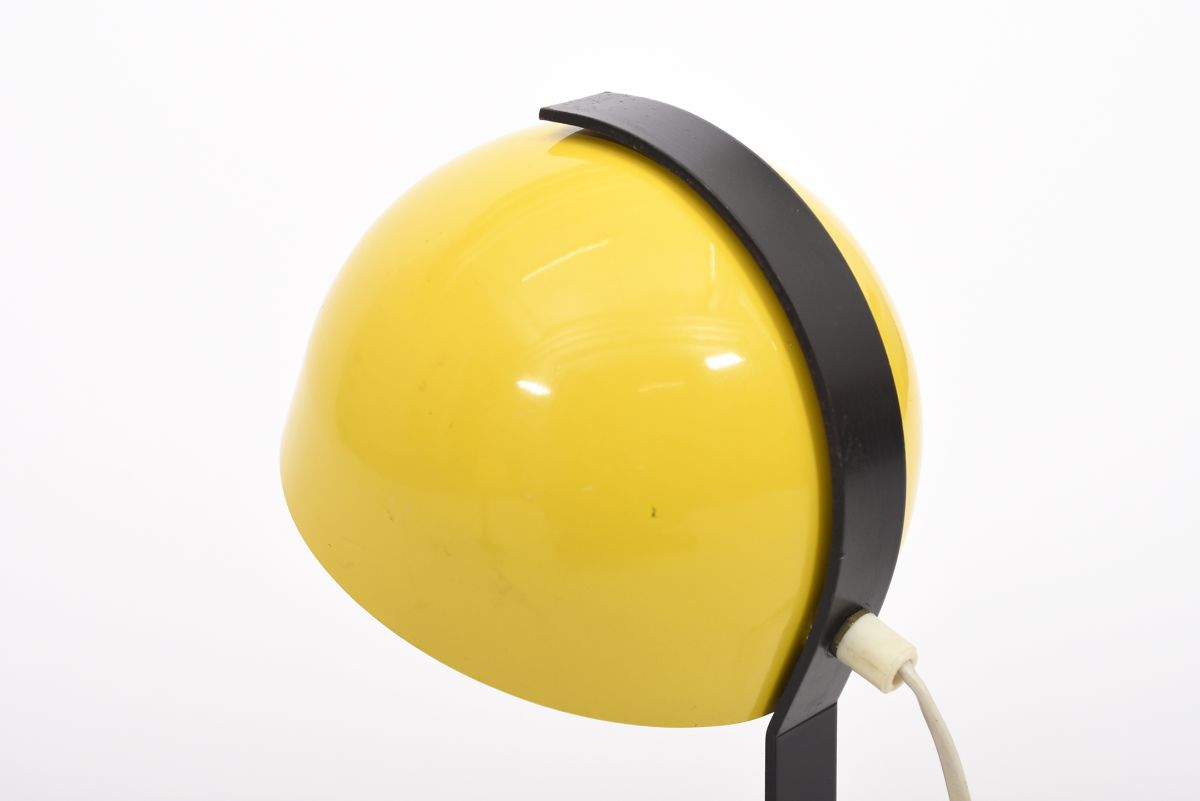 Anonymou Pair of metal table lamp 01