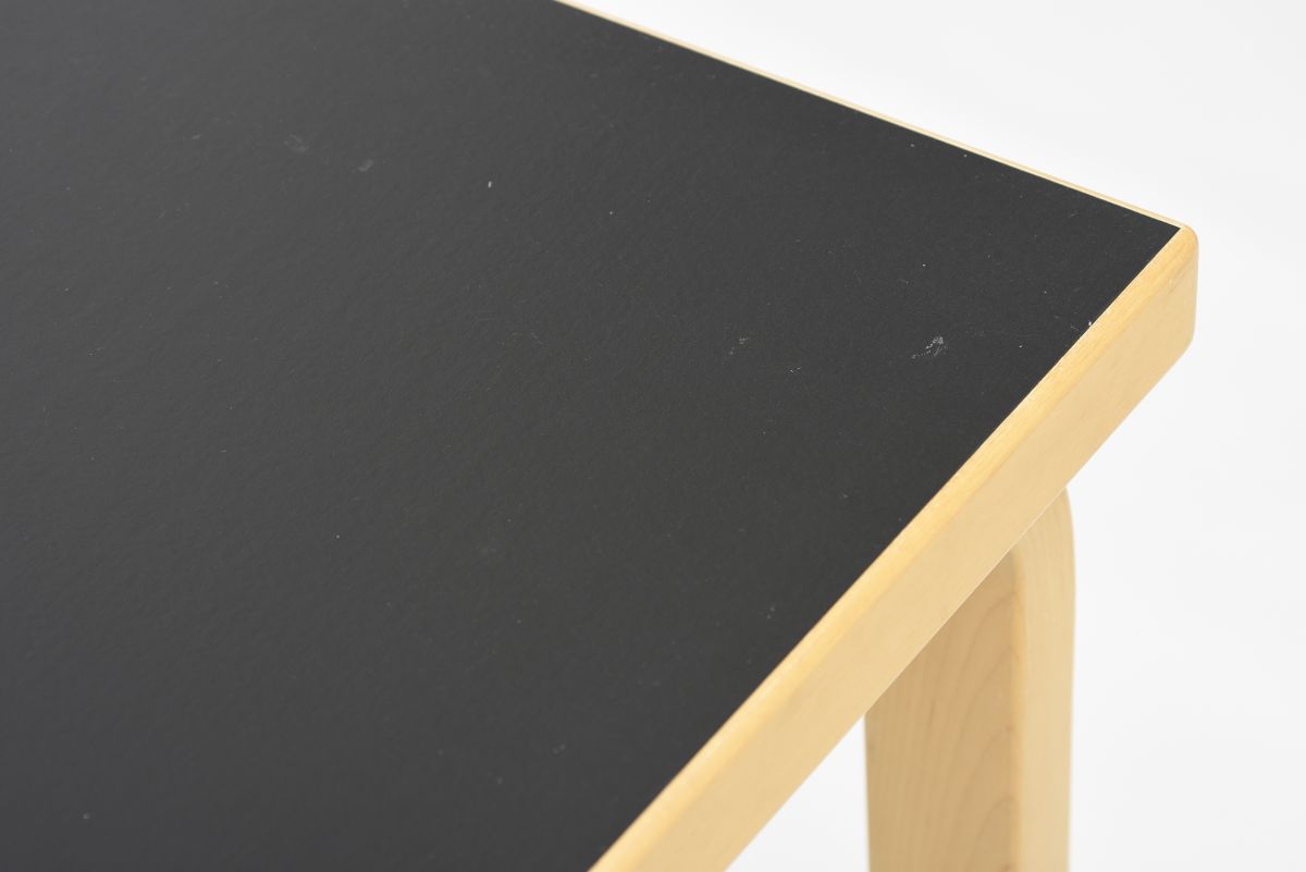 Artek - Table Model 81C Artek - Table Model 81C