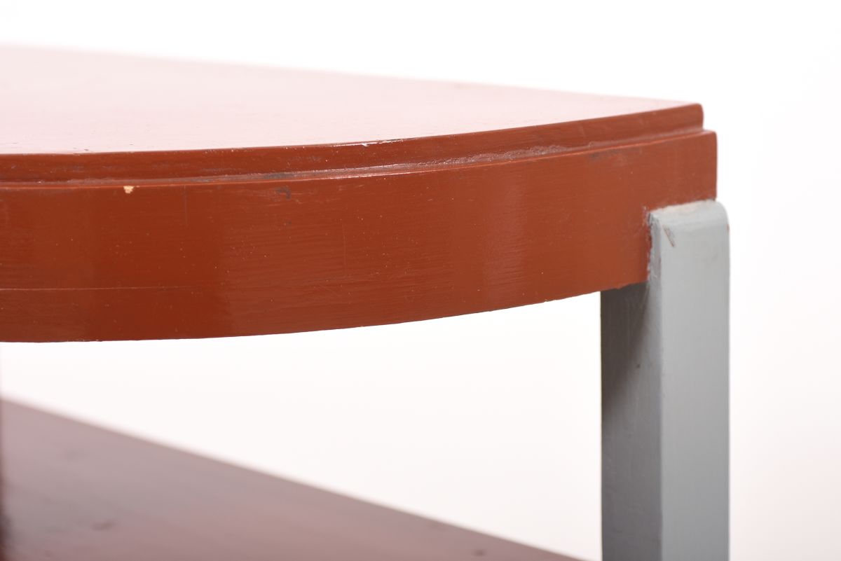 Anonymous Functionalist half sphere side table 04