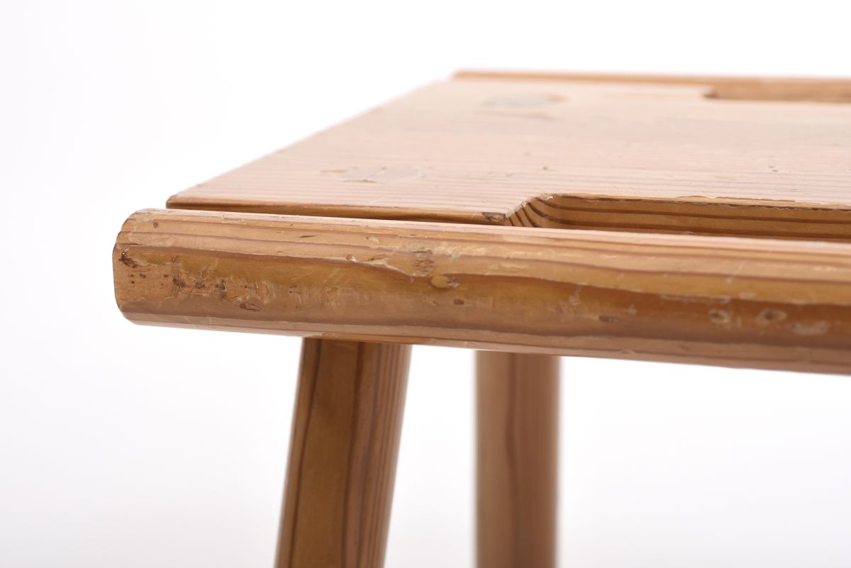 Anonymous Stool pine 04