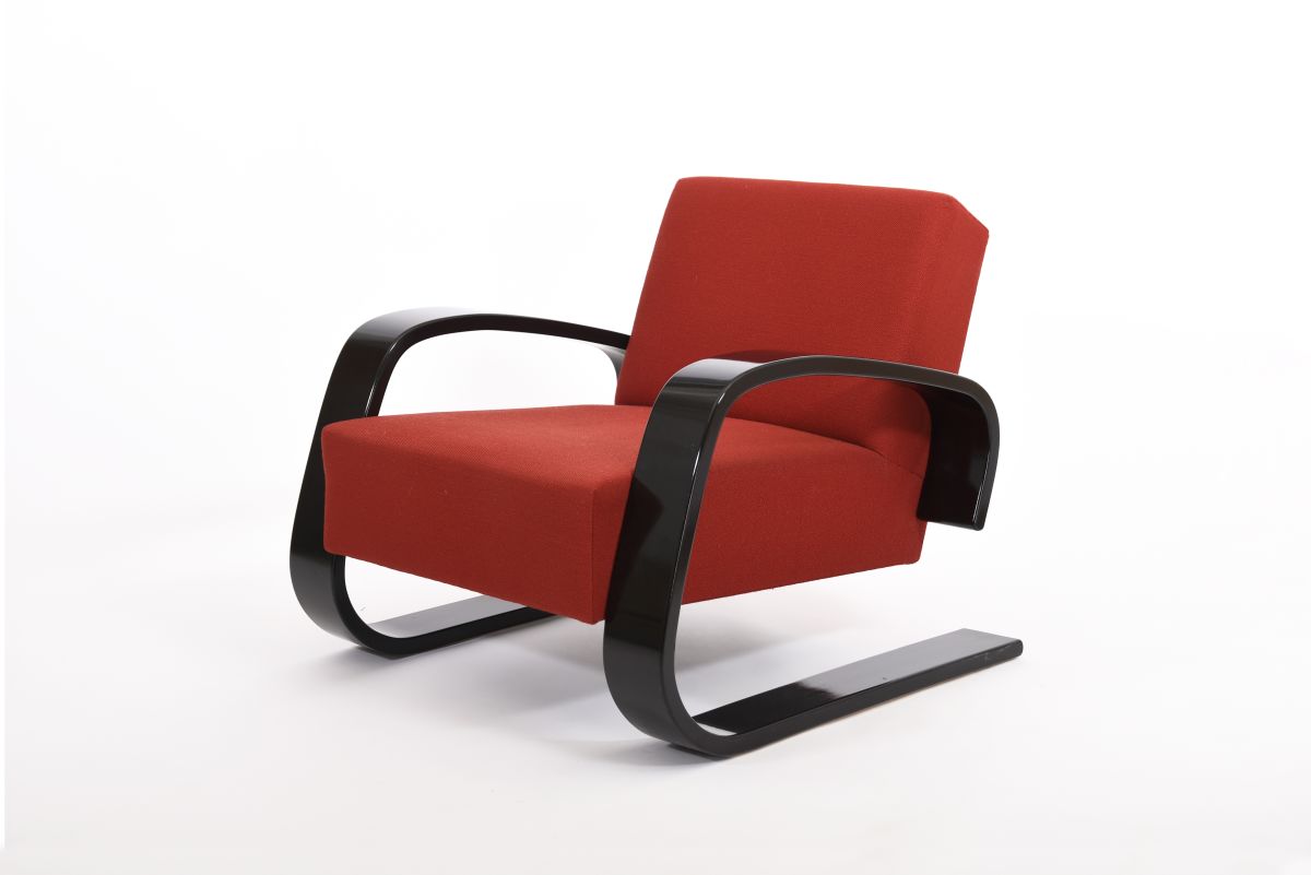 Aalto Alvar armchair 500 tamk red x black