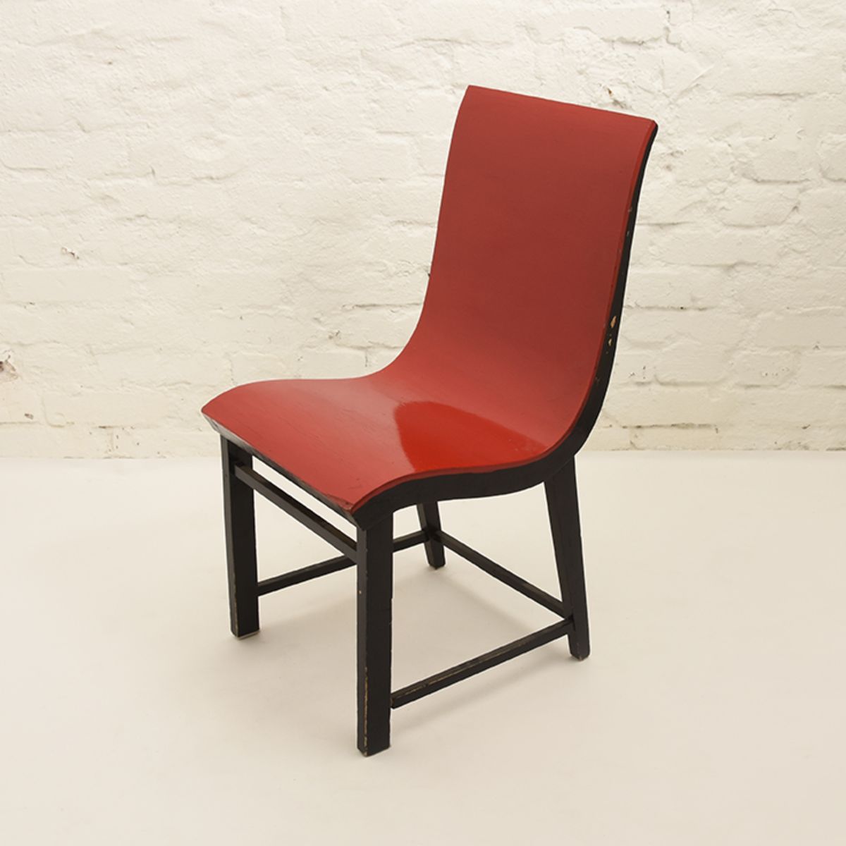 Toivonen-Eevert-Red-Chair