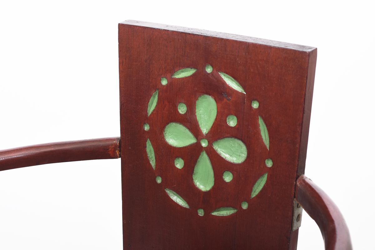 Anonymous Finnish art nouveau wooden armchair 01
