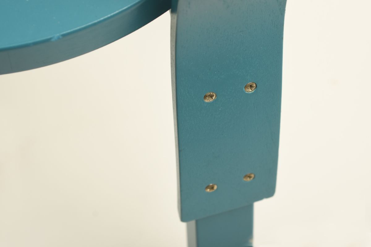 Aalto-Alvar_Chair-66-turquoise_detail2