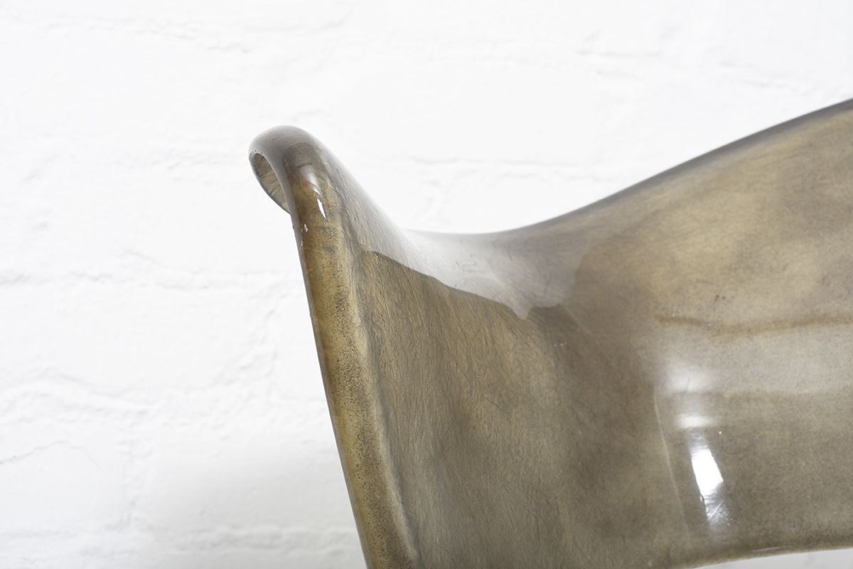 Stefan Lindfors Fiberglass Chair darkgrey details7