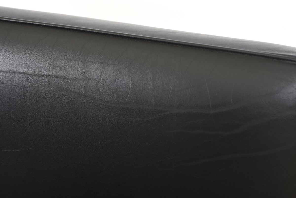 Aalto Alvar sofa 544 black sheep leather 02