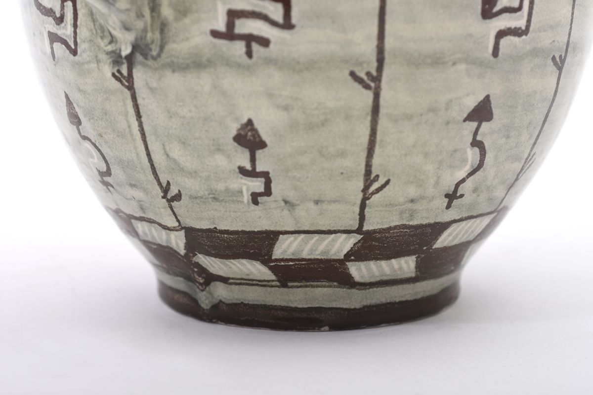 Anonymous ceramic pitcher 05