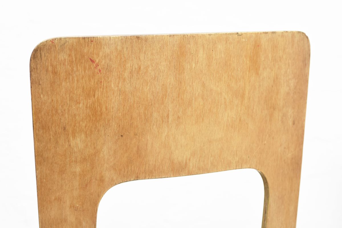Aalto Alvar Chair 66 blue seat 02
