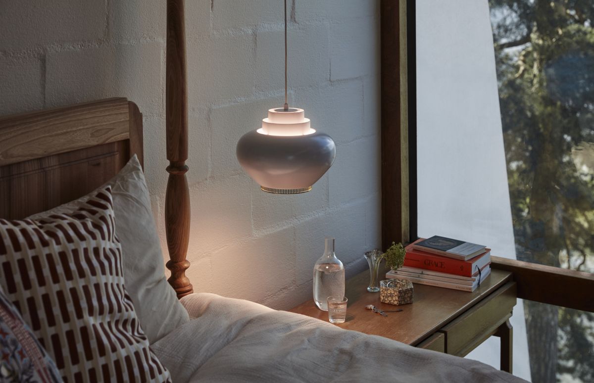 Pendant_light_A333_On_2