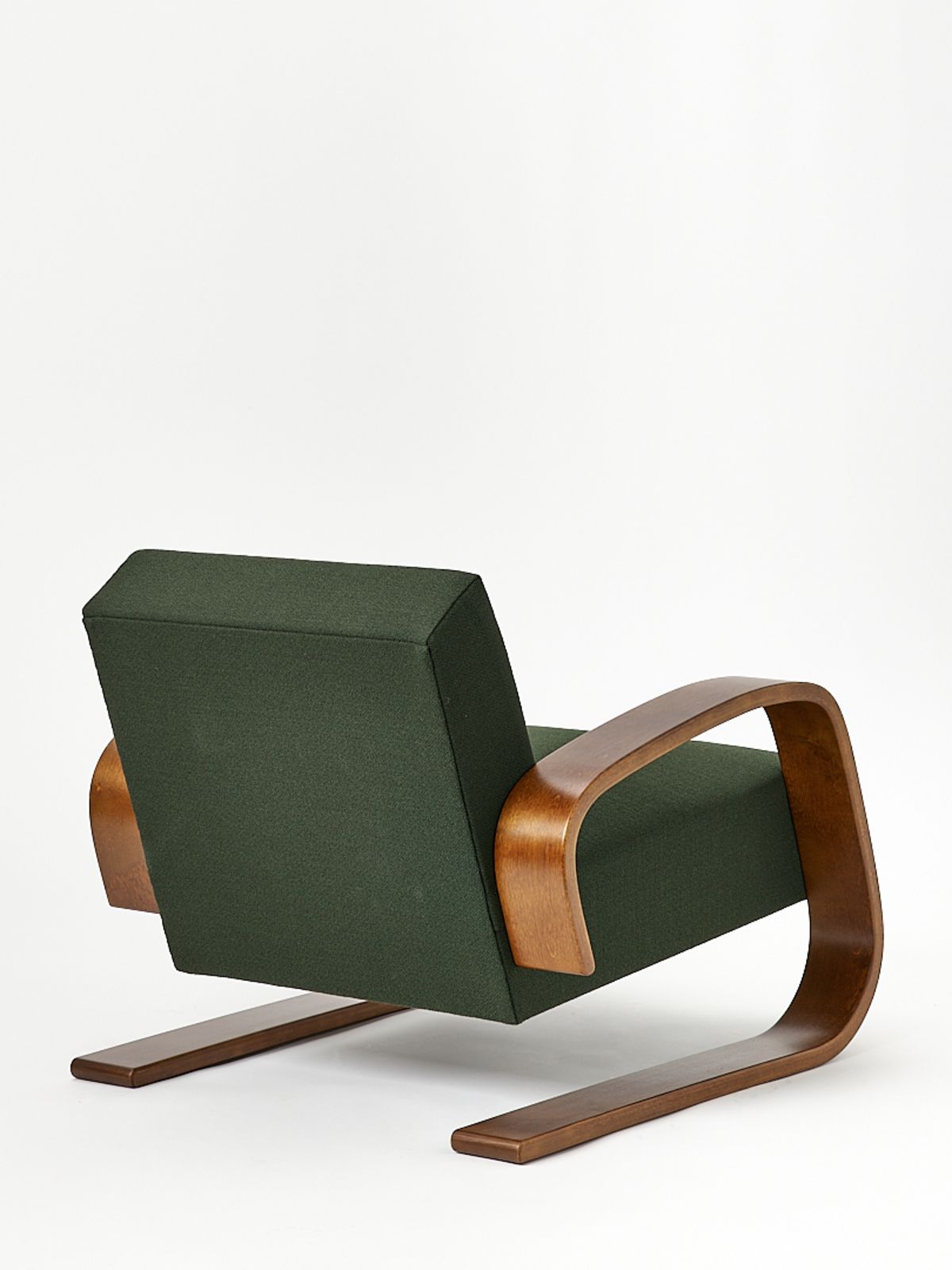 Artek 400 birch walnut Vidar 0972 3