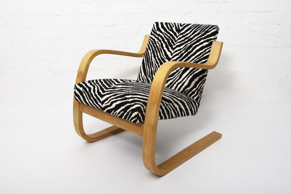 Aalto 402 Armchair Zebra