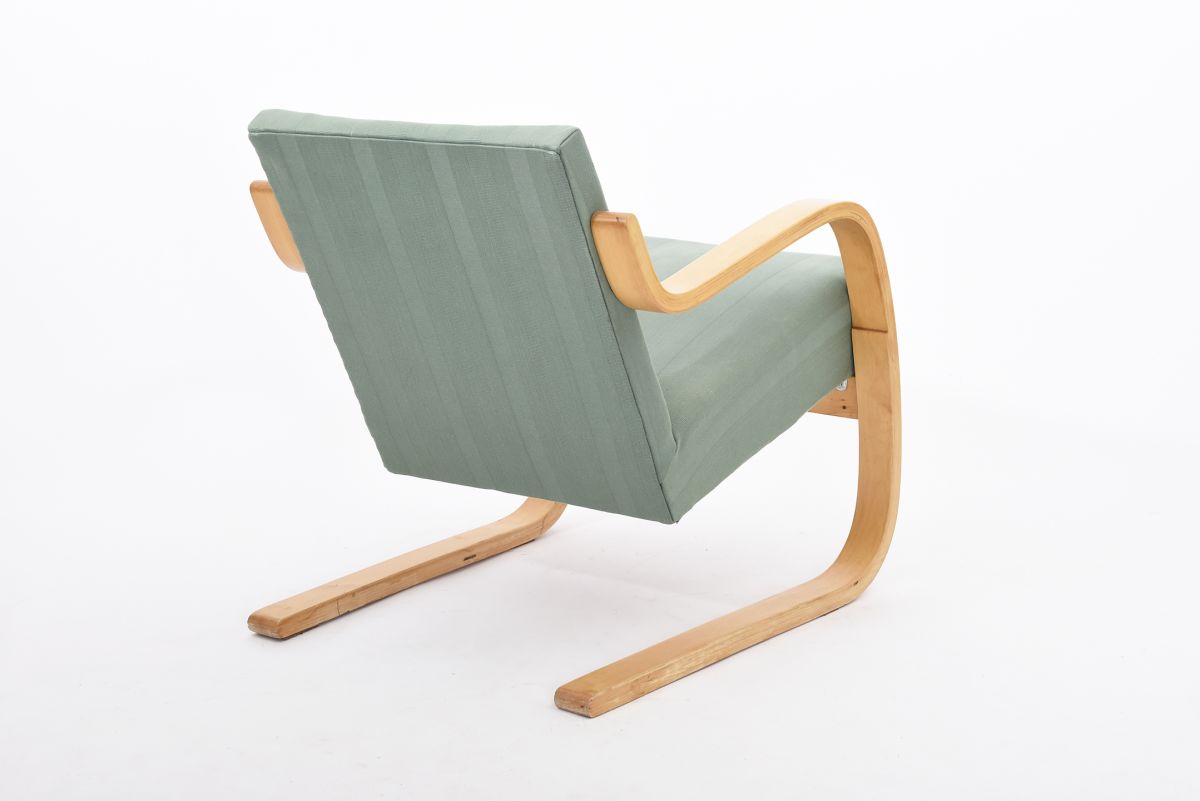 Aalto Alvar Armchair 402 green back