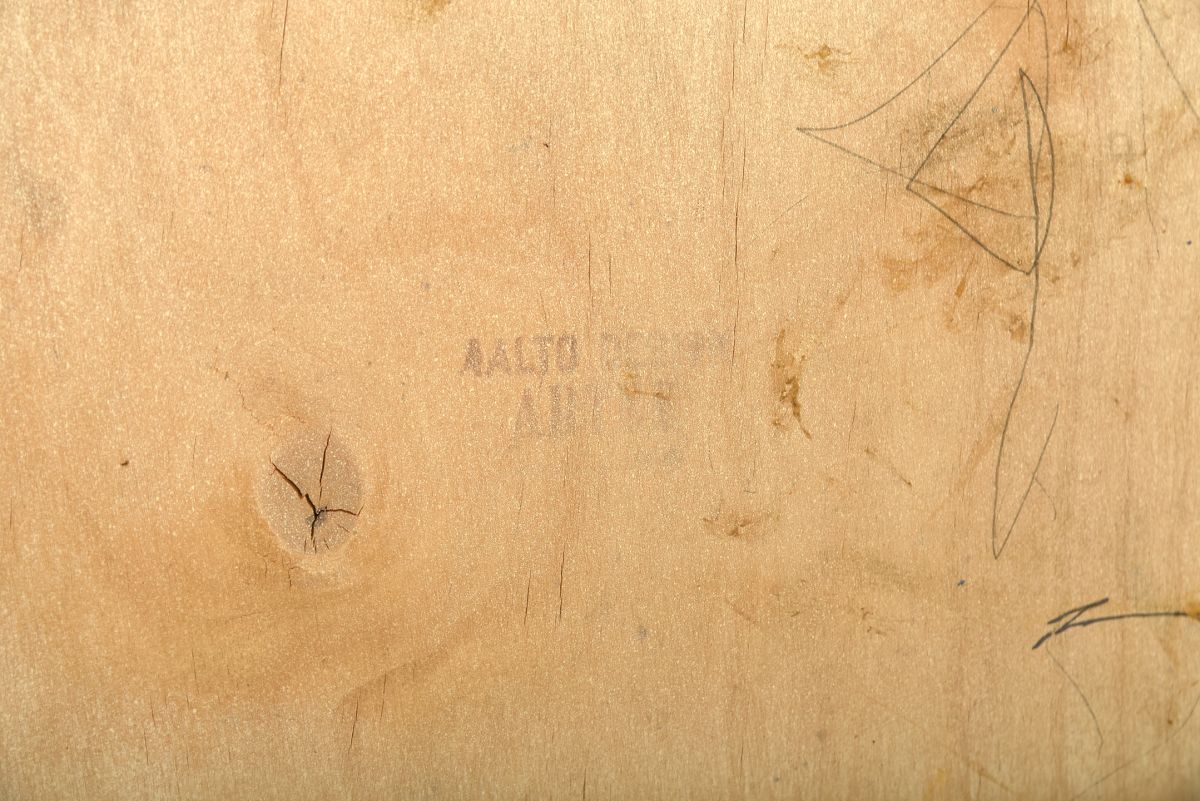 Aalto Aino desk black top 09