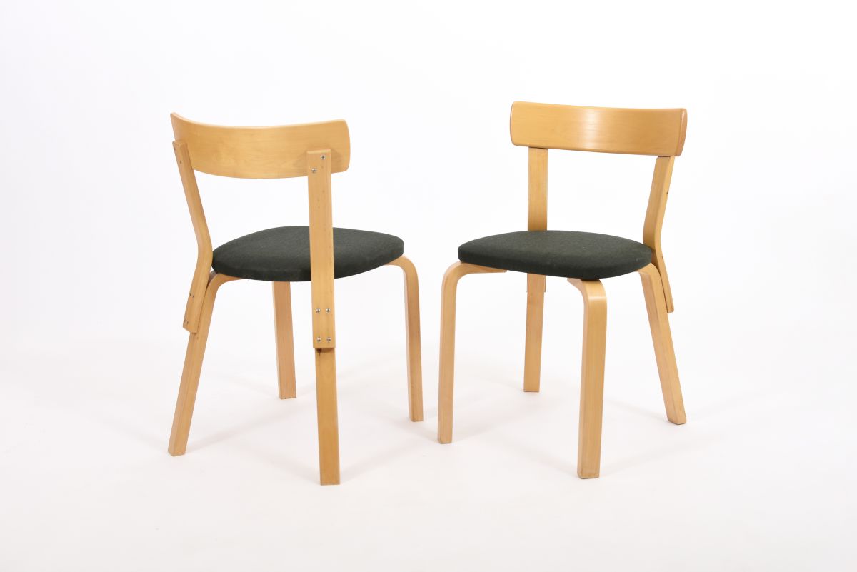 Aalto Alvar Chair 69 Deep green pair