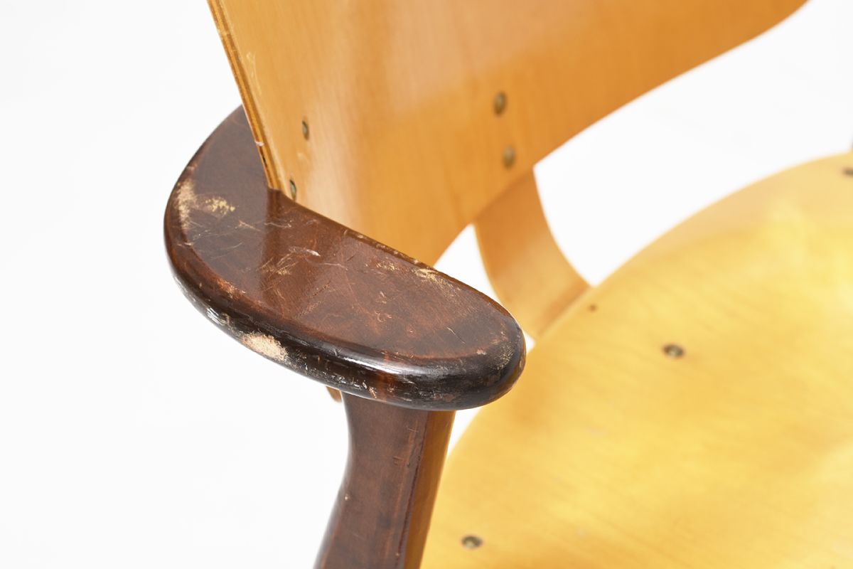 Tapiovaara-Ilmari-Domus-Chair-Dark-Honey-Stain_detail5