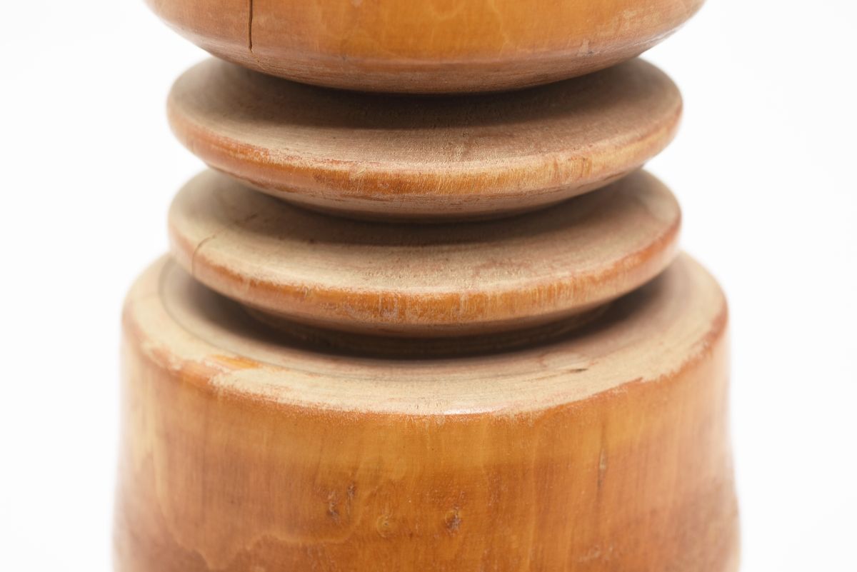 Anonymous Massive wood Candle holder 03