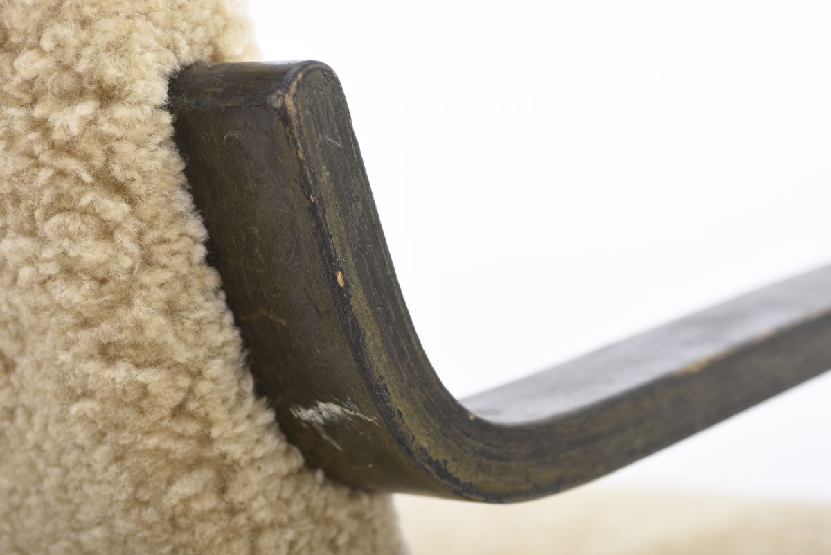 Aalto Alvar Armchair 402 browun x sheepskin 06