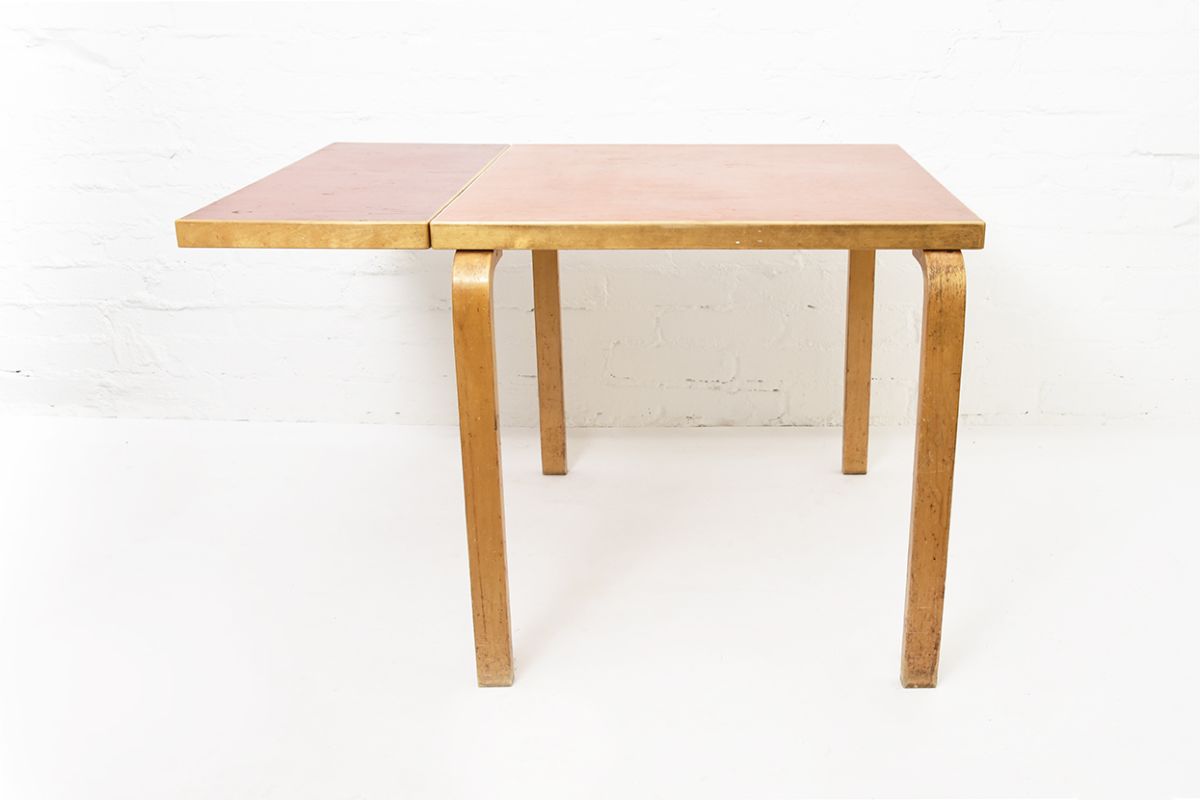 Aalto-Alvar-Drop-Leaf-Table-Red-Linoleum_detail1