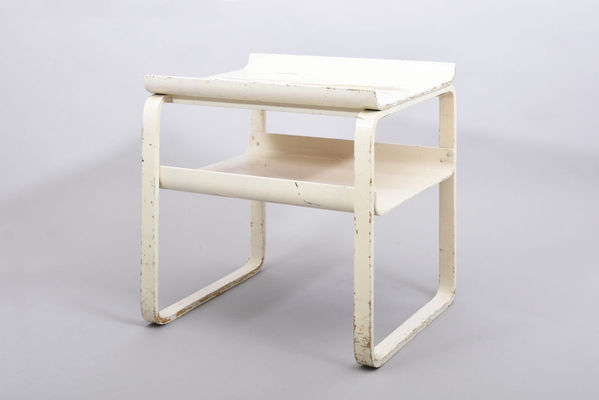 Aalto Alvar side table 915 early edition