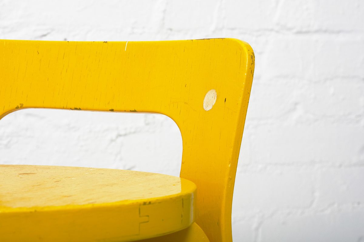 Aalto K65 Chair Paitaned Yellow Paint details2