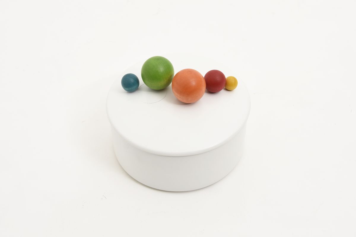 Aarikka-Wooden-Decorative-Container