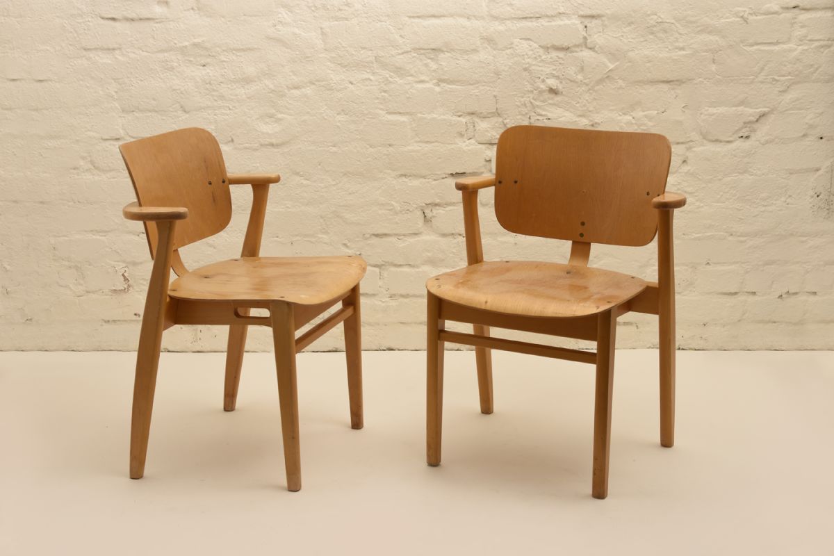 Ilmari Tapiovaara Domus Chair Birch Detail 01