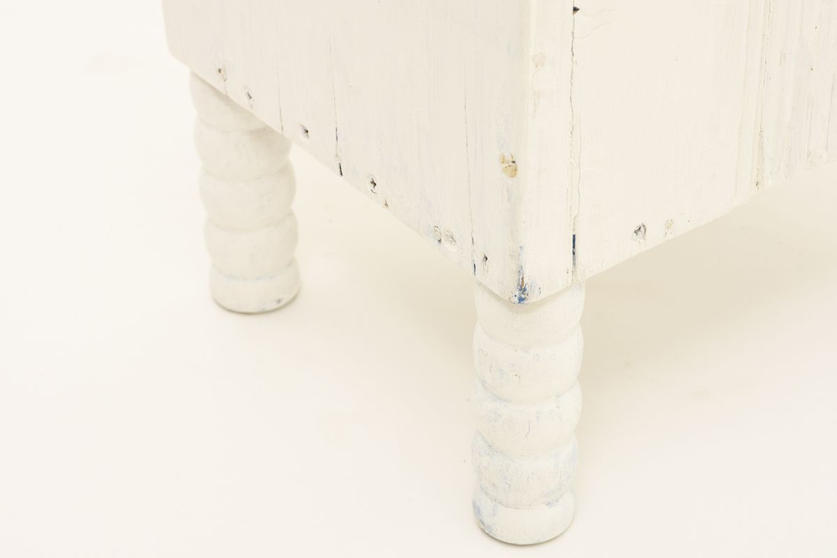 Saarinen-Eliel-Elisa-Kids-Chair_detail4