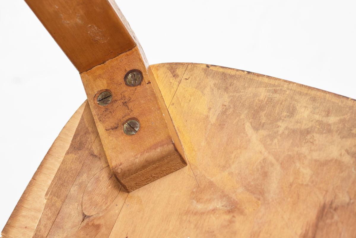 Aalto Alvar chair 65 war leg 07