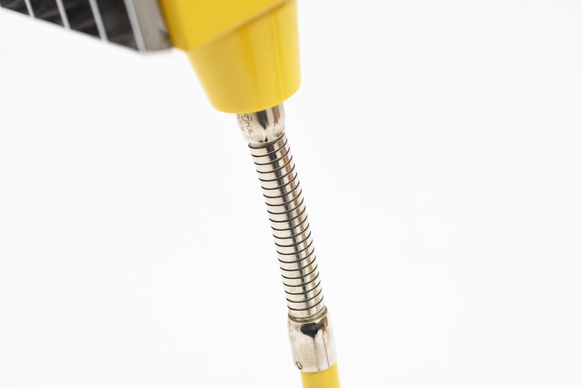 Jakobsson-Hans-Agne-Table-Lamp-Yellow_detail6