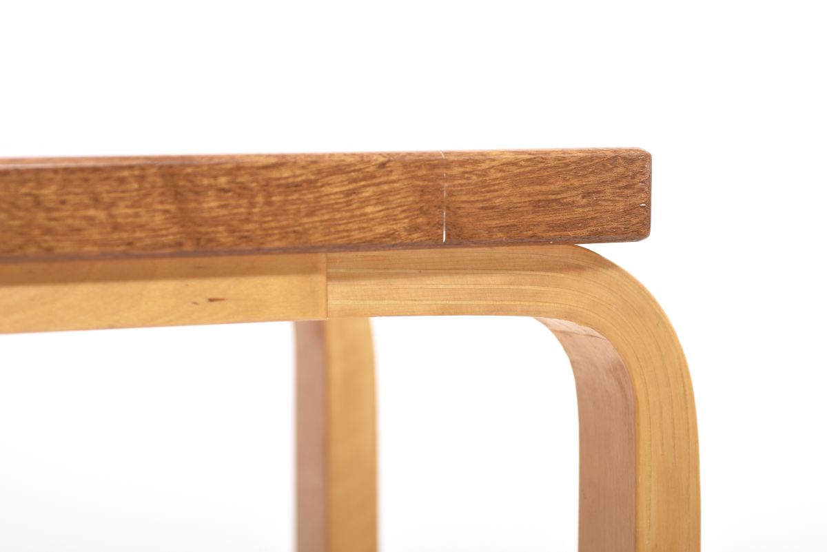 Aalto Alvar Nest table mahogany top 04