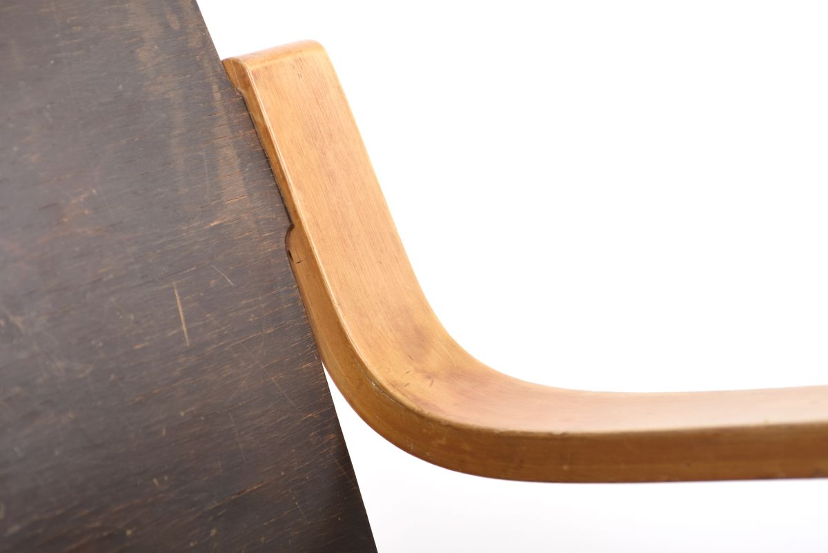 Aalto Alvar small paimio chair special detail 07