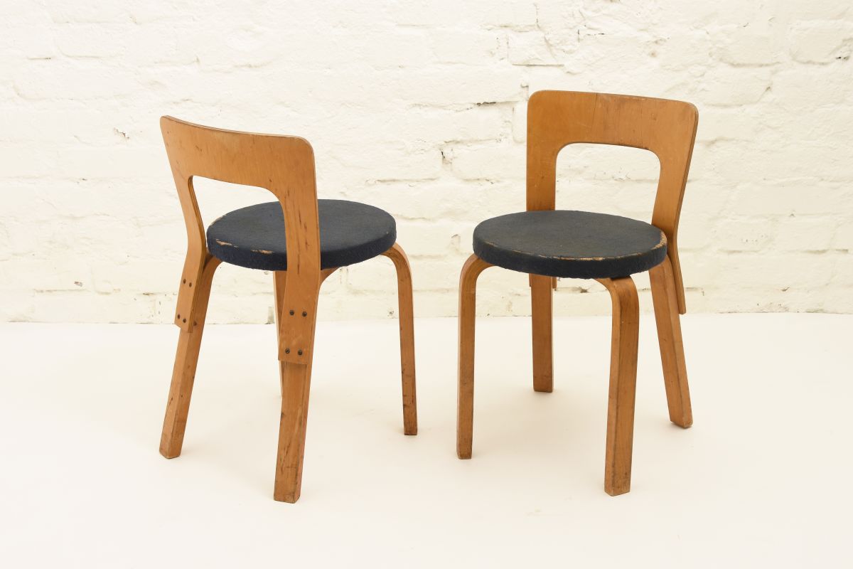 Aalto-Alvar-Chair65-Original-Dark-Blue