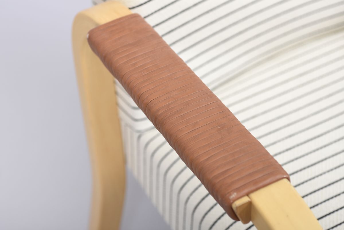 Aalto Alvar Armchair 46 stripe 03