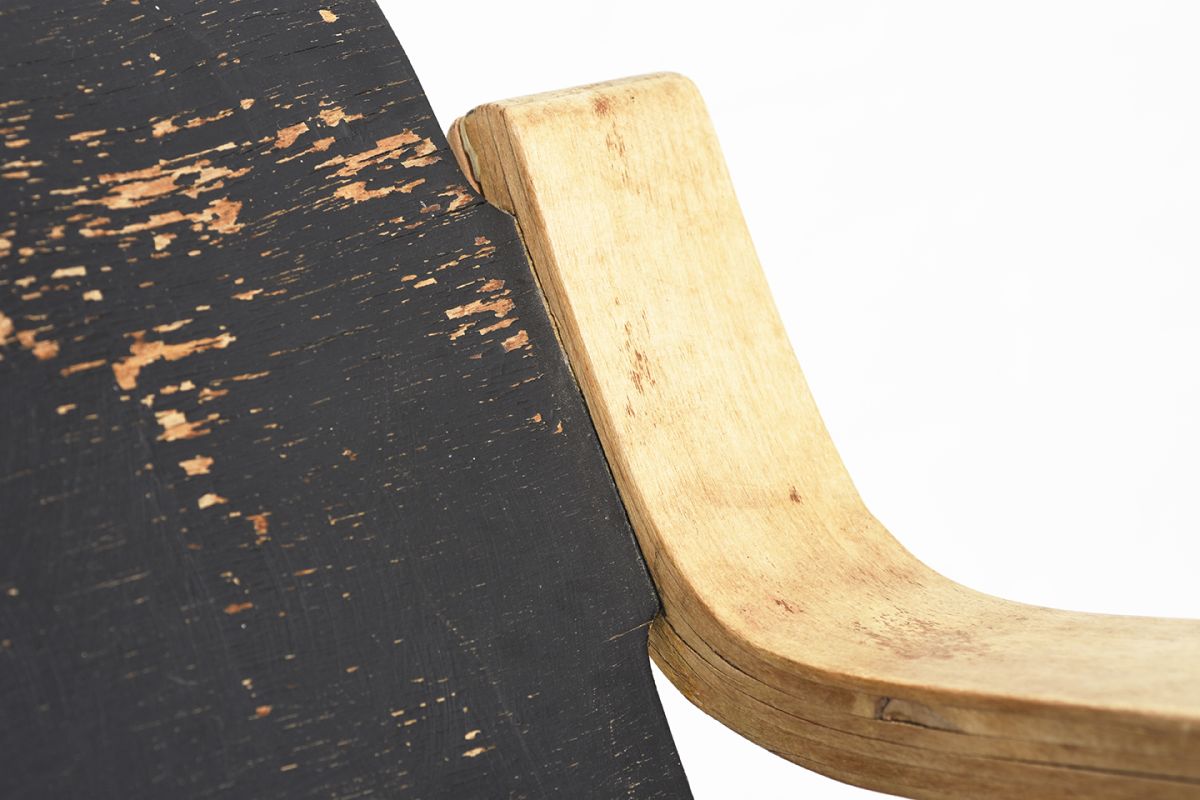 Aalto-Alvar-Armchair-42-Pikkupaimio-Birch-Black_detail3