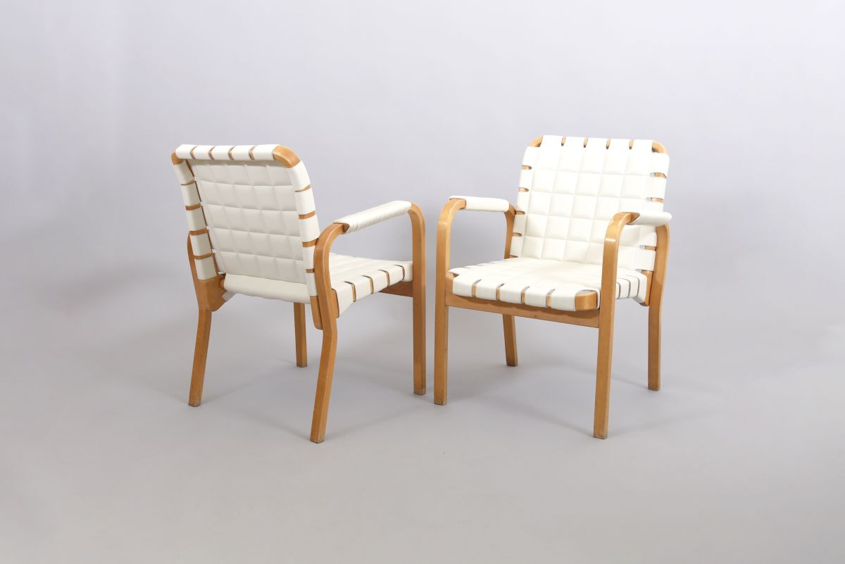 Aalto Alvar Chair45 White leather
