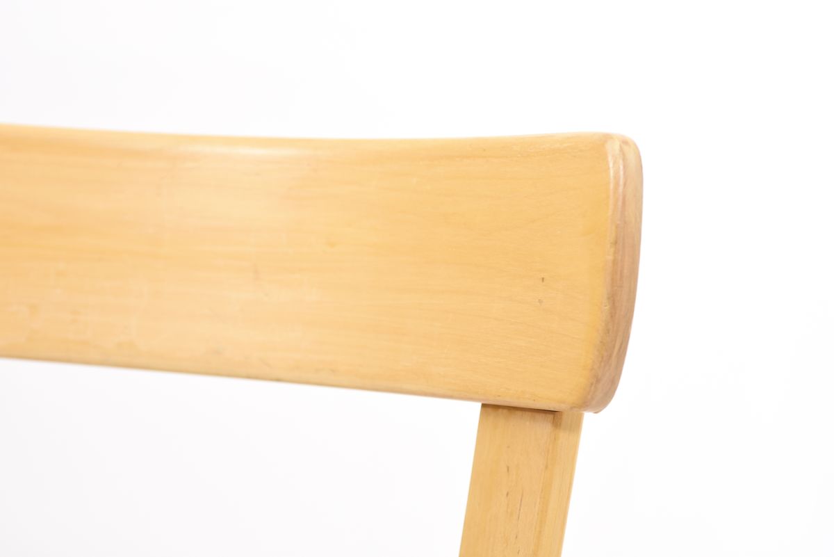 Aalto Alvar Chair 69 beige wool set 02