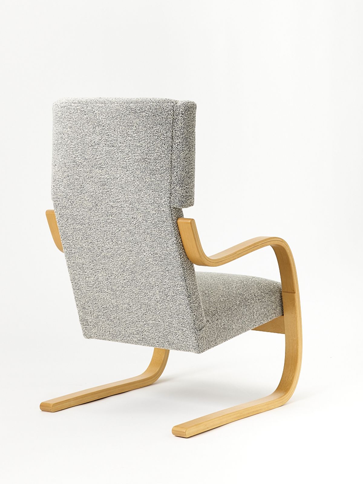 Artek 401 birch honey Nubia 05 3