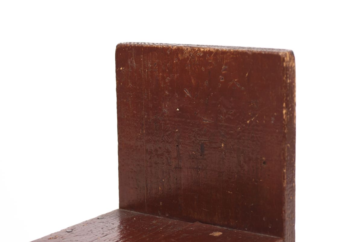 Anonymous Wooden kids chair burgandy 01