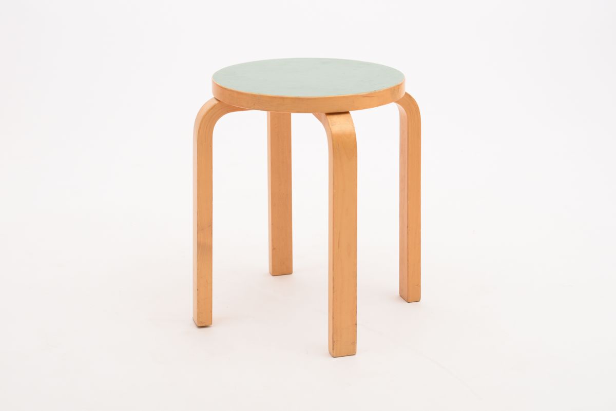 Stool E60 - Artek