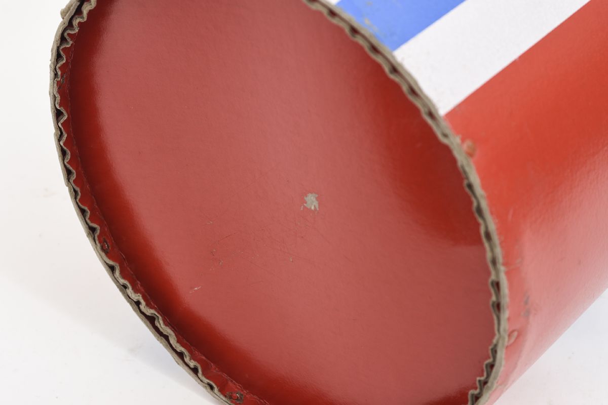 Anonymous-Norwegian-Flag-Hat-Box_detail8