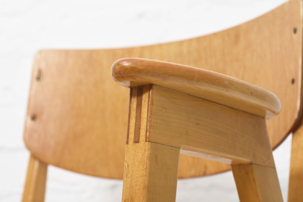 Tapiovaara Armchairs details12