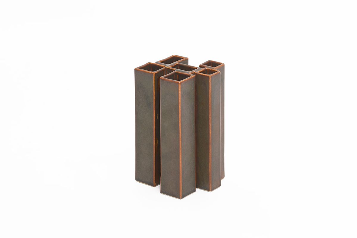 Scuptural Finnish Ceramic Vase details1